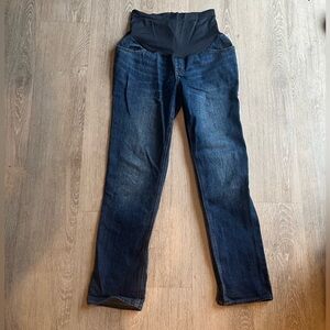 Old Navy maternity boyfriend style jeans size 10